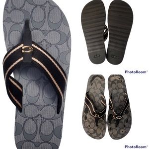 COACH Women's Zoe Flip-Flop Thong Sandals